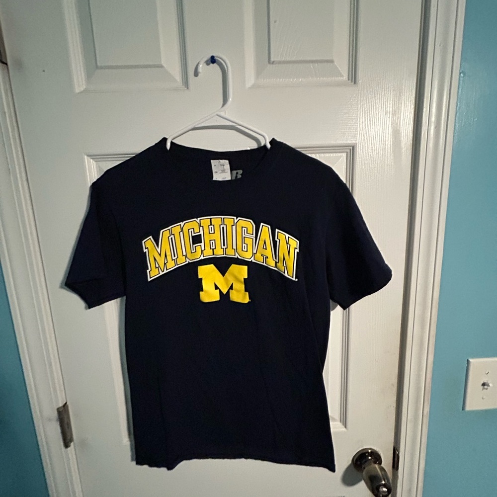 Russell Athletic Blue and Yellow Short Sleeve Tee